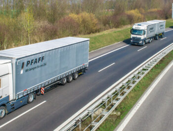 banner-image-007Schwertransporte und Sondertransporte von Pfaff Logistik und Transport
